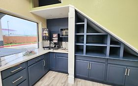 Days Inn By Wyndham Dickinson Tx